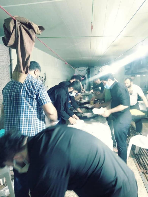 نماز ظهر عاشورا در میدان شهید خسرو فلاح دریای 13 آمل