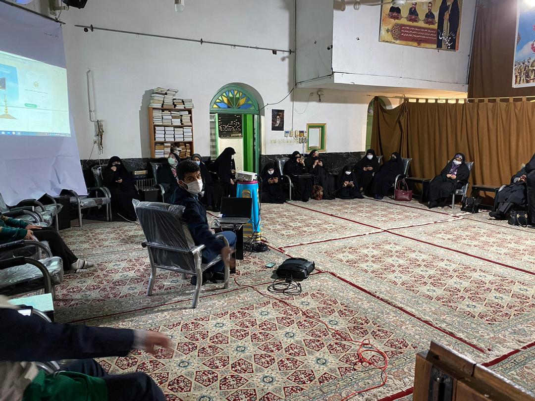 برگزاری جلسه توجیهی وآموزشی سامانه خادمیاران کانون محلی حسینیه چهارده معصوم (ع)